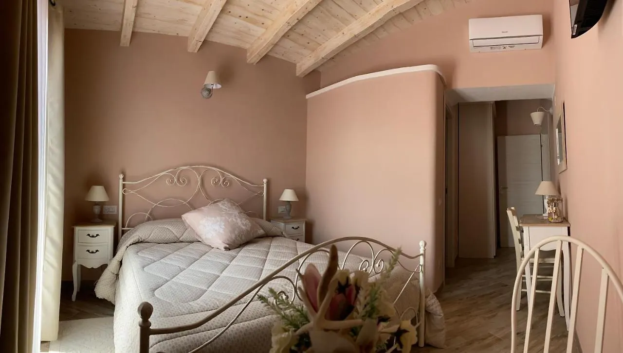 Bed and Breakfast La Soffitta Di Emmasofia San Vito  San Vito (Sardinia)