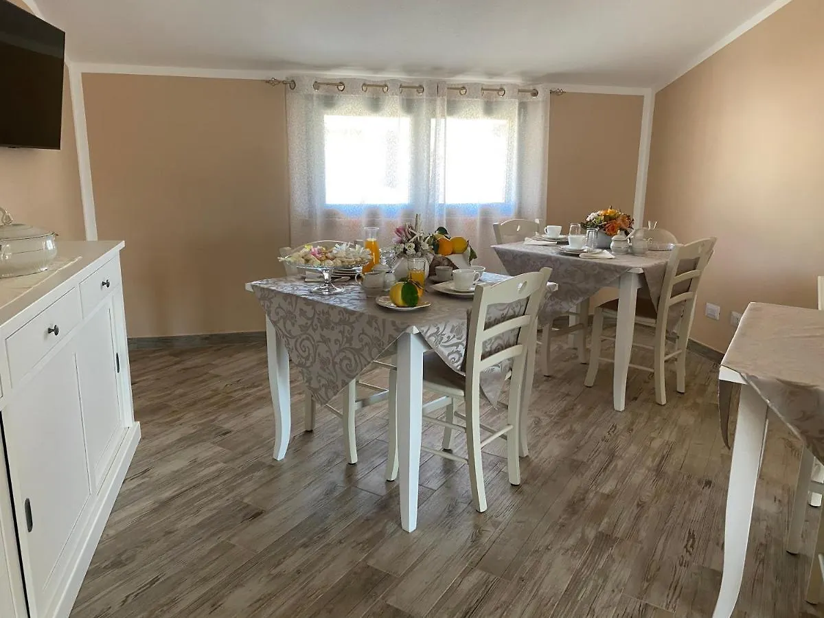 Bed and Breakfast La Soffitta Di Emmasofia San Vito  0*, San Vito (Sardinia) Italia