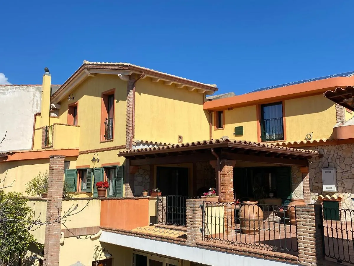 Bed and Breakfast La Soffitta Di Emmasofia San Vito   San Vito (Sardinia)